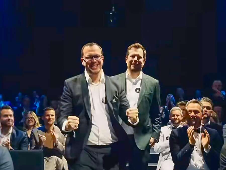 Benjamin und Julian Dau bei der Preisverleihung in Köln